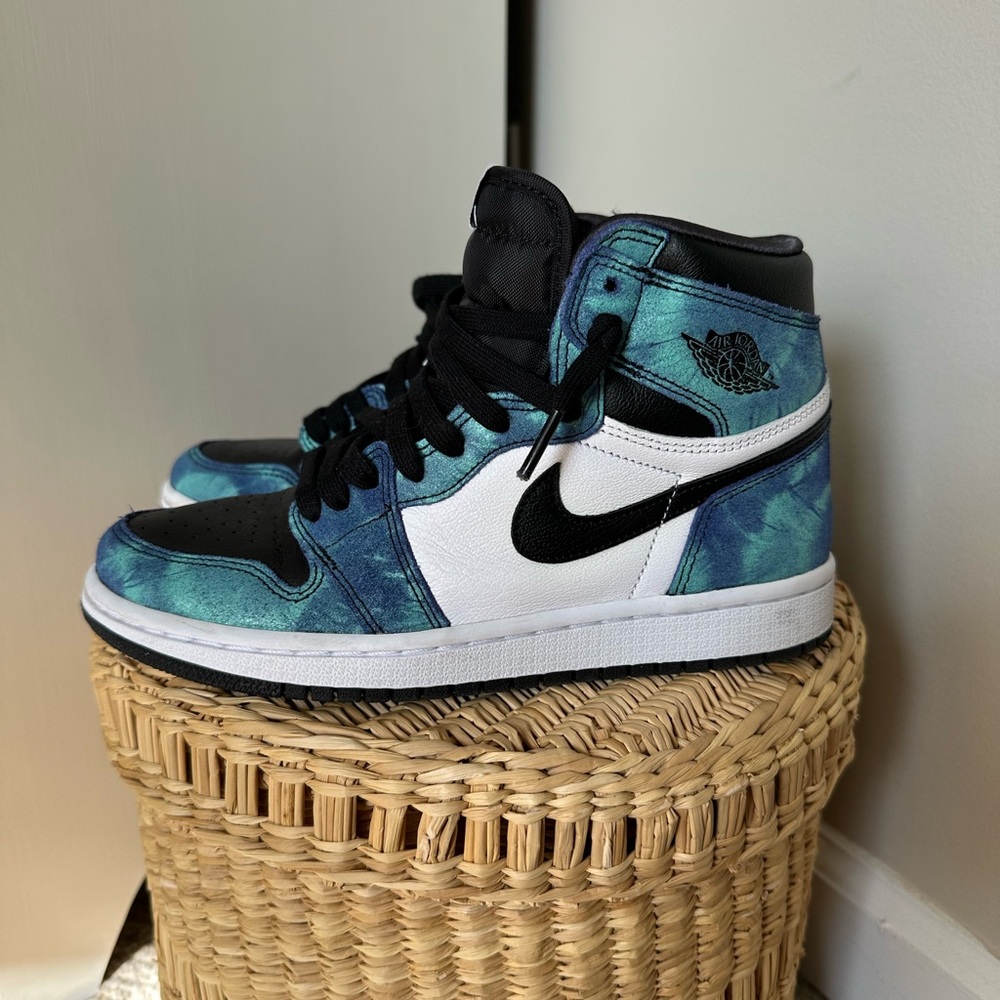 Nike Air Jordan 1 Retro High OG   tie dye  Sneakers - Black, Blue, and White